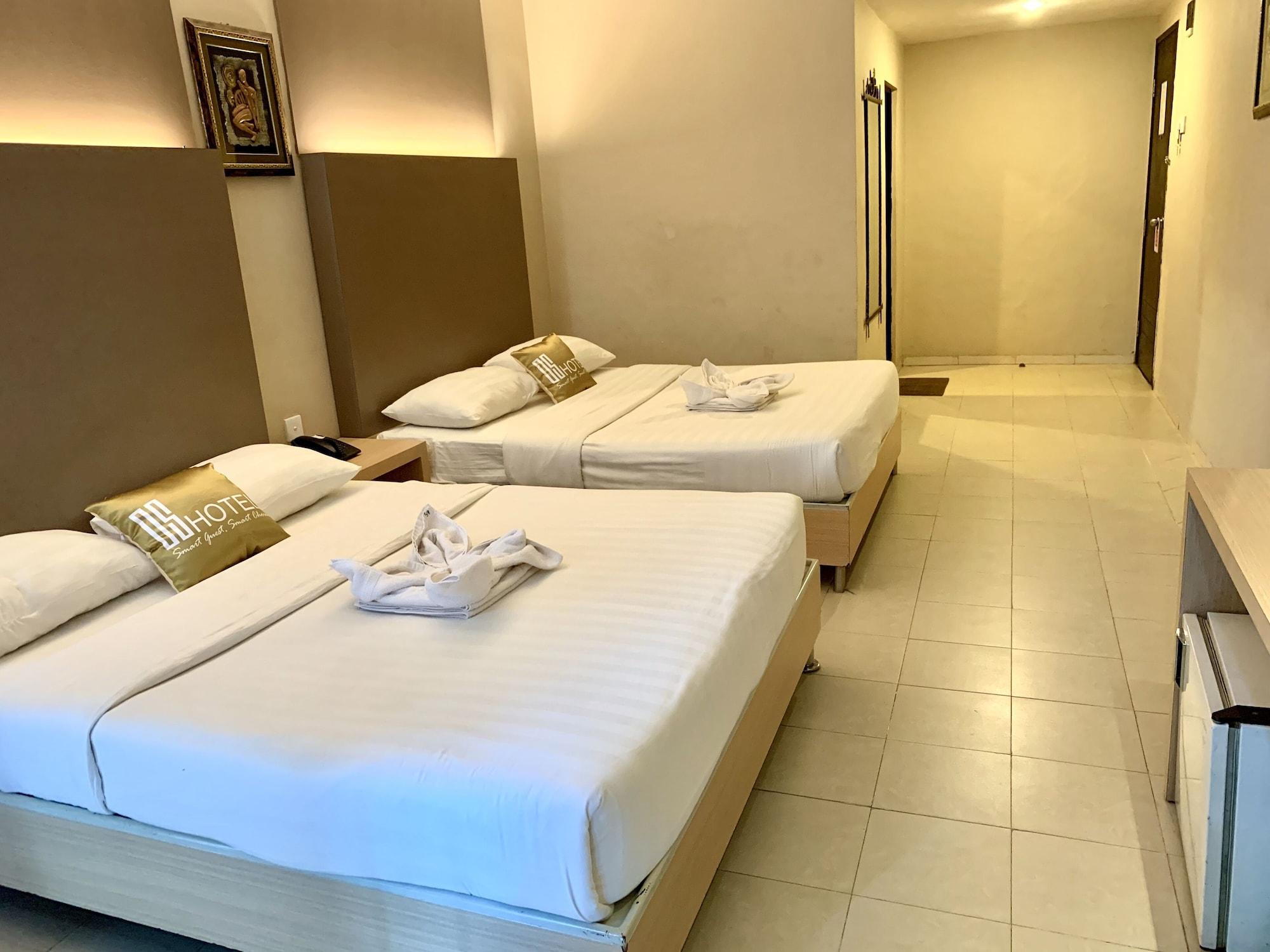 Sky View Hotel Managed By Os Batam Ngoại thất bức ảnh
