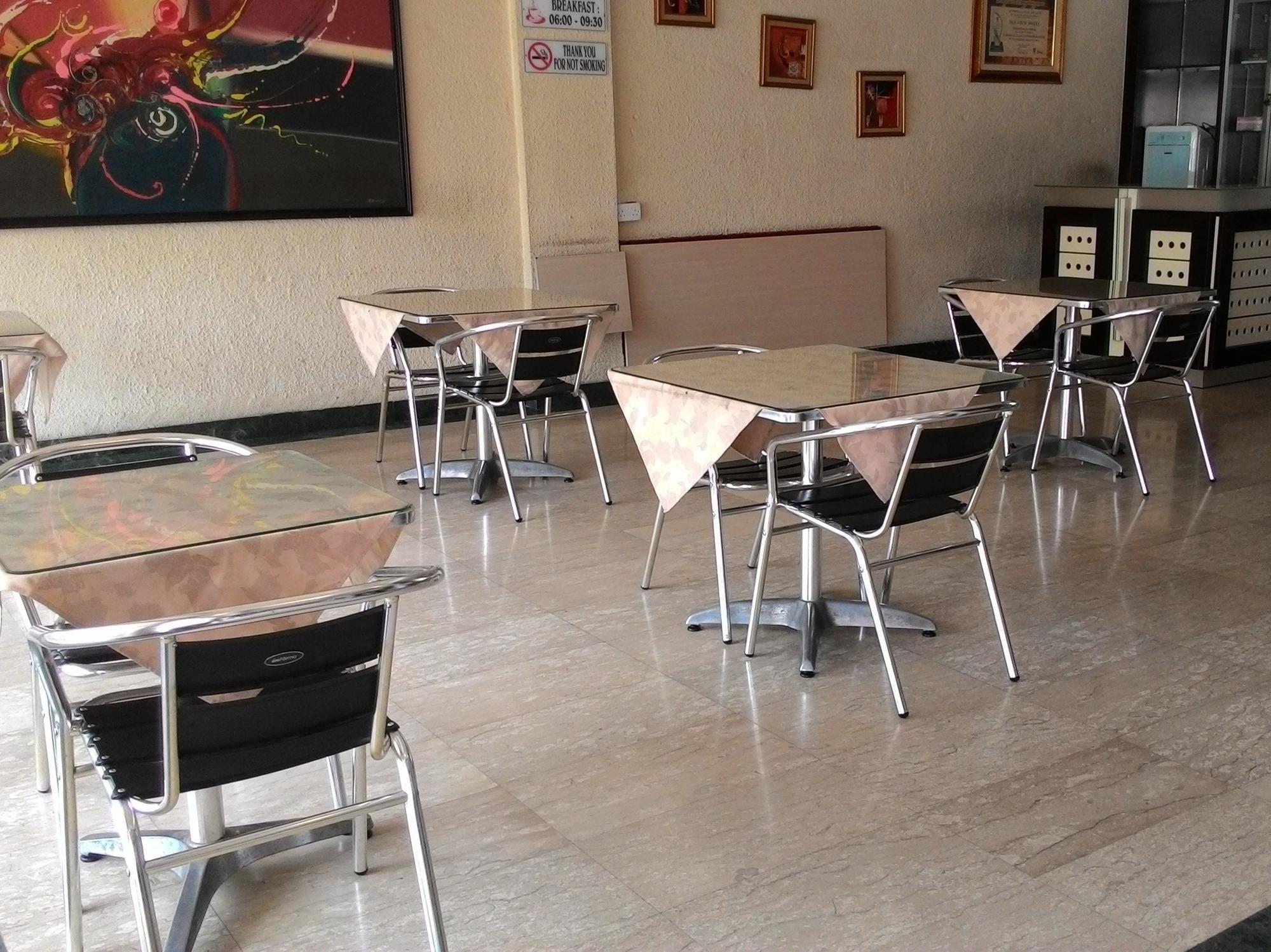 Sky View Hotel Managed By Os Batam Ngoại thất bức ảnh