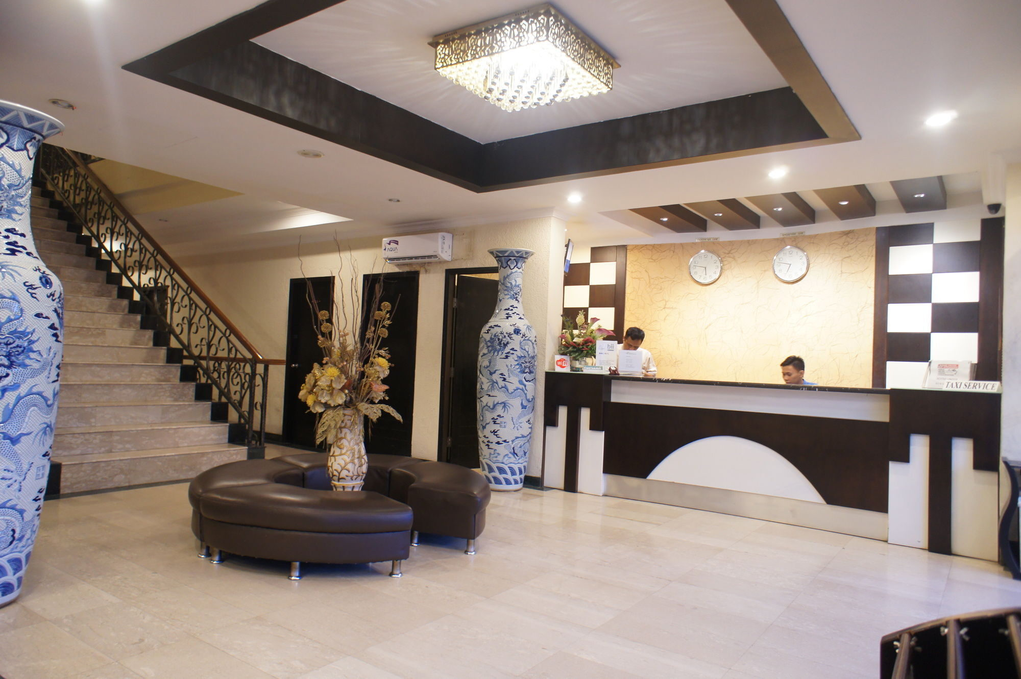 Sky View Hotel Managed By Os Batam Ngoại thất bức ảnh