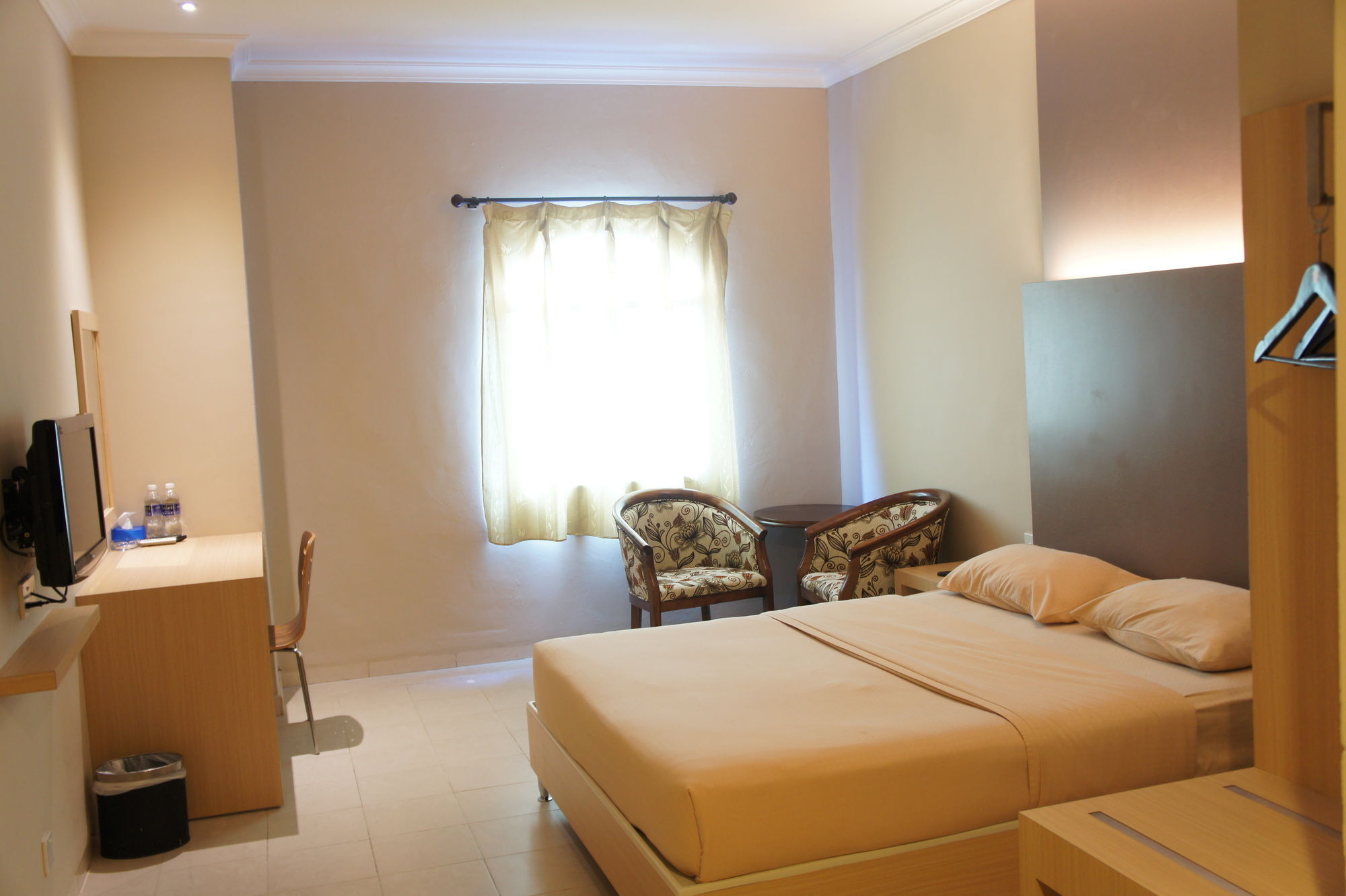 Sky View Hotel Managed By Os Batam Ngoại thất bức ảnh
