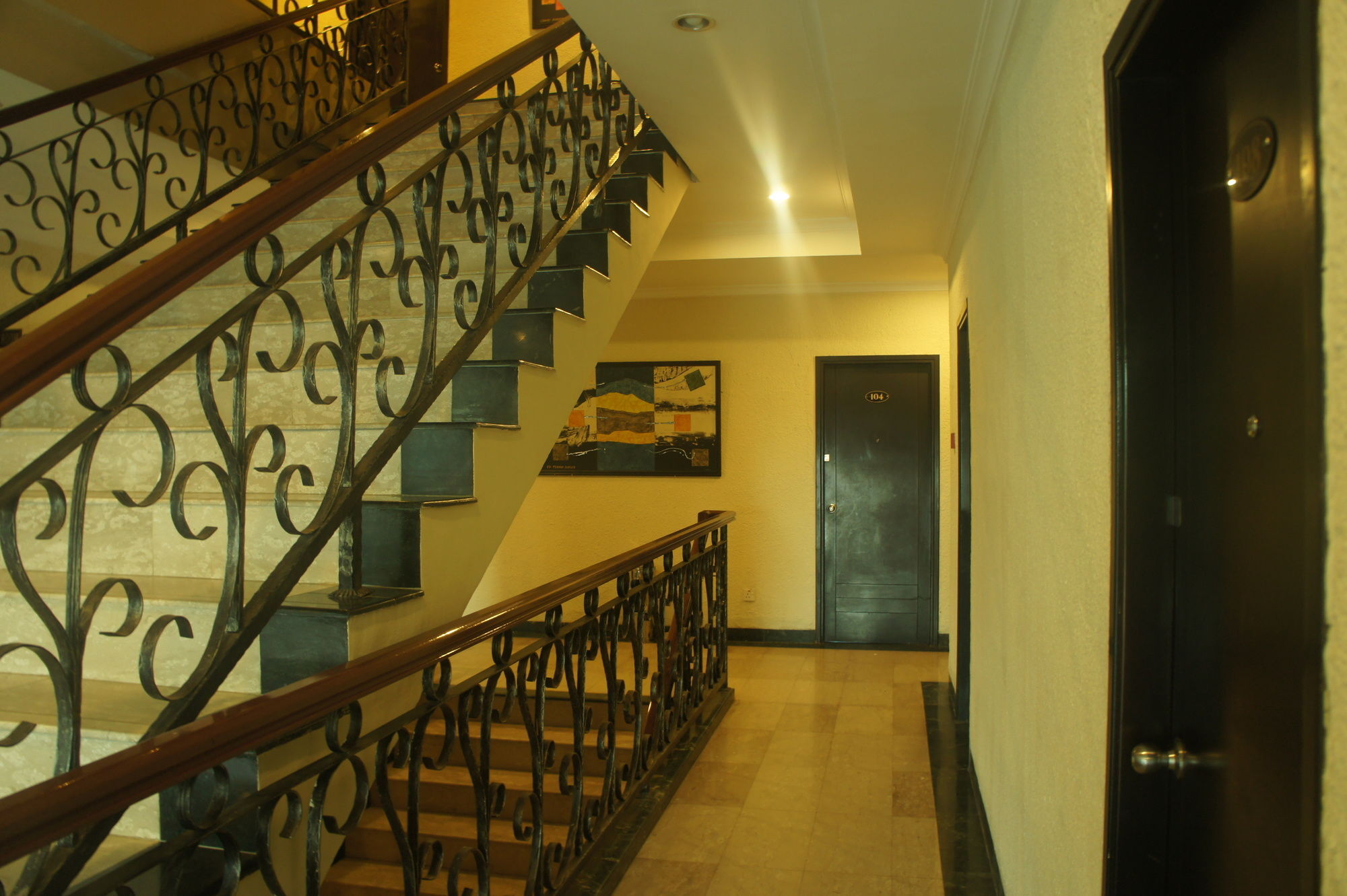 Sky View Hotel Managed By Os Batam Ngoại thất bức ảnh