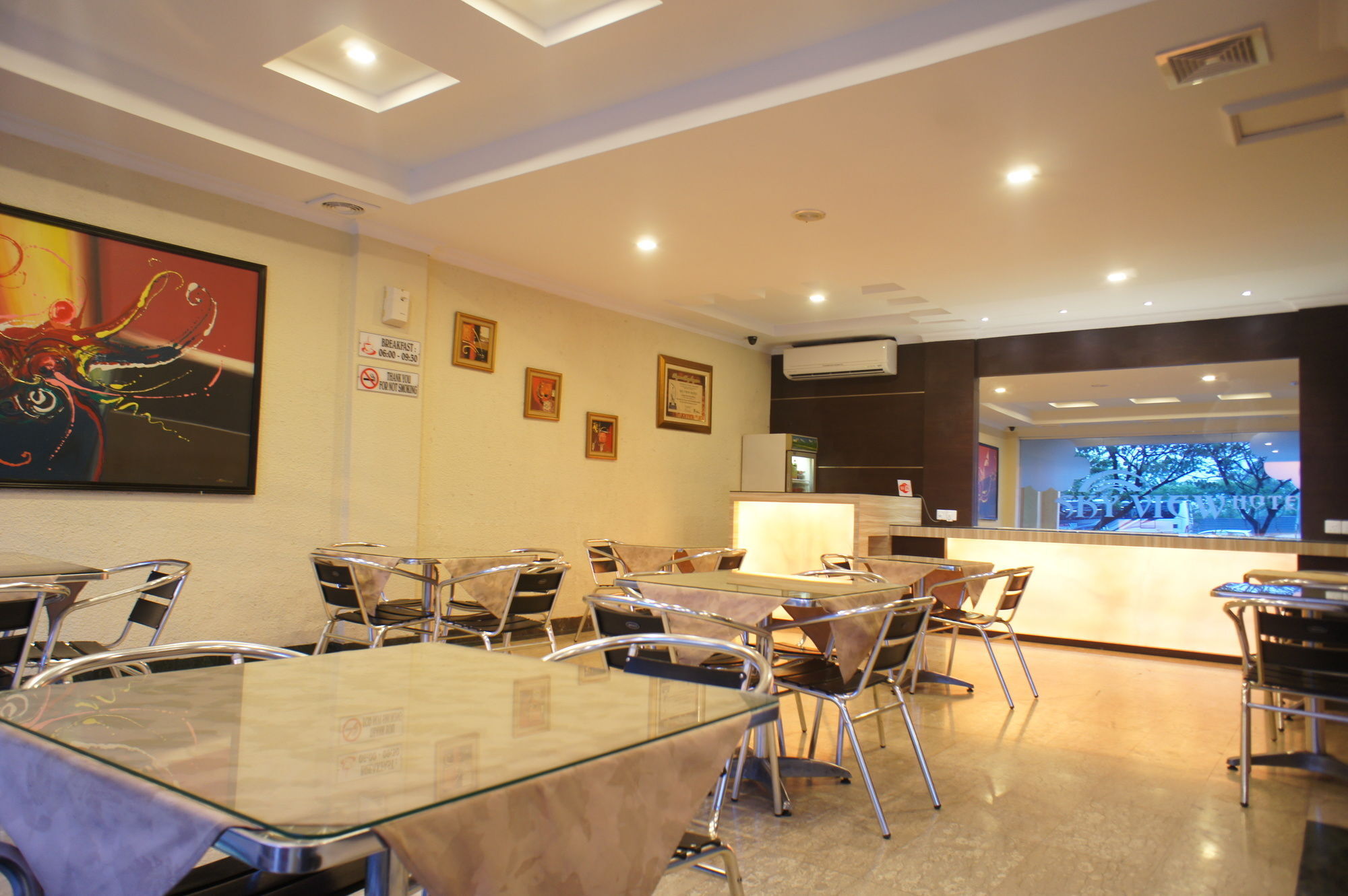 Sky View Hotel Managed By Os Batam Ngoại thất bức ảnh